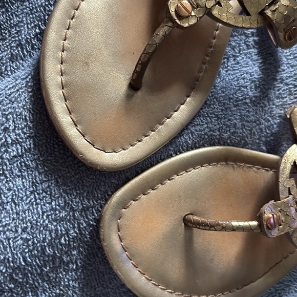 Tory Burch Gold Sandals 💛 - Picture 13 of 16